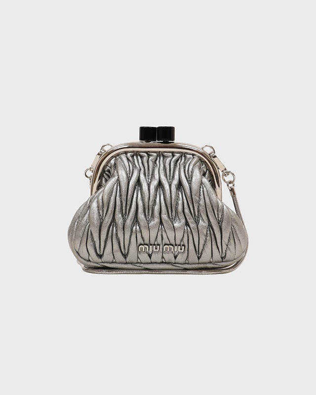 ぽんちゃん 様　miumiu ボディバッグ　ビンテージ　アーカイブ　Y2K ぽんちゃん 様 miumiu ボディバッグ ビンテージ アーカイブ Y2K 【公式