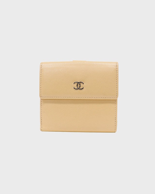 CHANEL（シャネル）二つ折り財布 | 【公式】ヴィンテージショップHedy