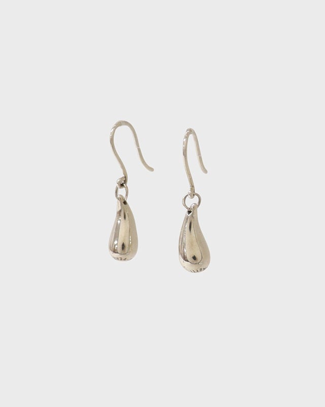 TIFFANY&CO. ティアドロップピアス | Hedy