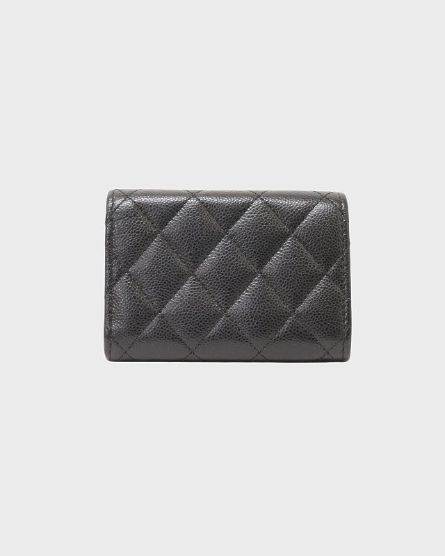 CHANEL マトラッセキャビアスキンコンパクトウォレット | Hedy