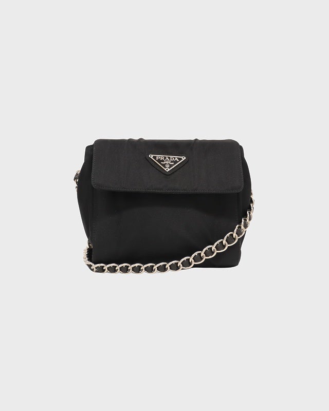 PRADA ショルダーバッグ ウエスト 2way ナイロン 三角ロゴ 黒 PRADA ショルダーバッグ ウエスト 2way ナイロン 三角ロゴ 黒 - メルカリ