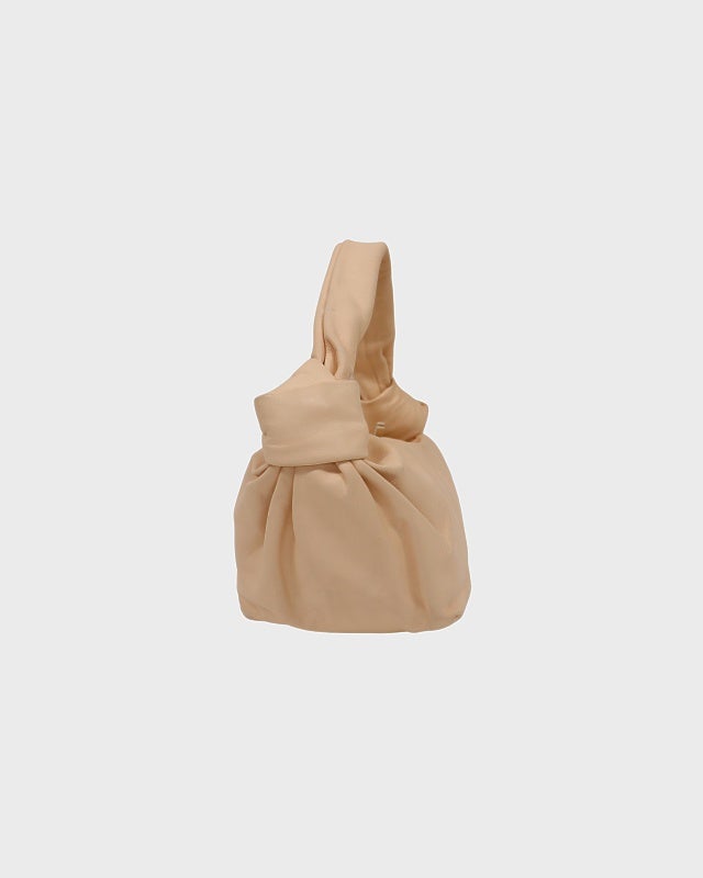 BOTTEGA VENETA ダブルノット | Hedy