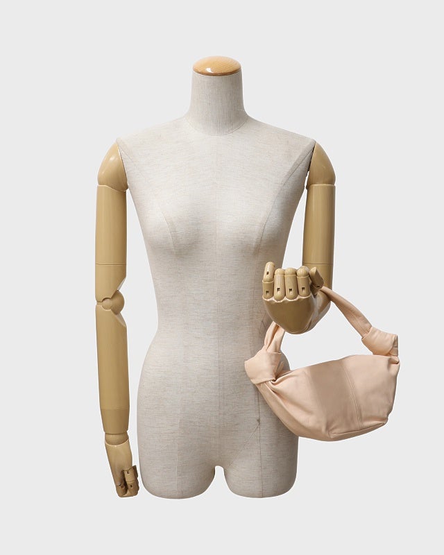 BOTTEGA VENETA ダブルノット | Hedy