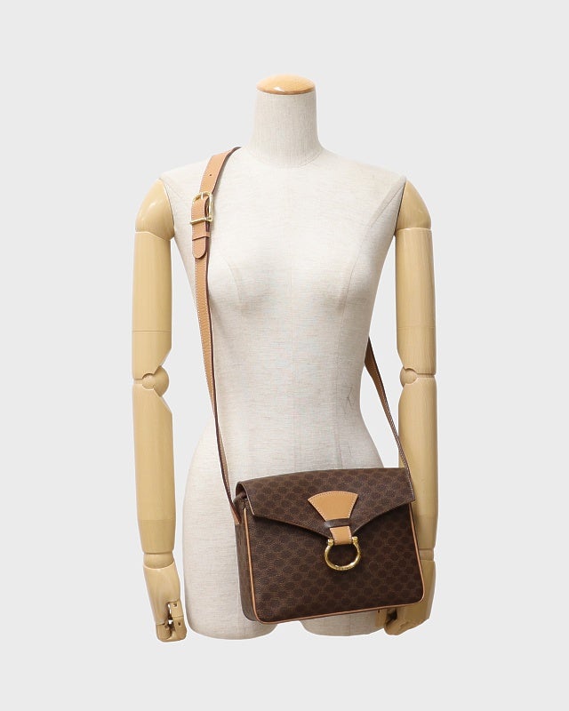 CELINE マカダム柄ガンチーニ金具ショルダーバッグ | Hedy