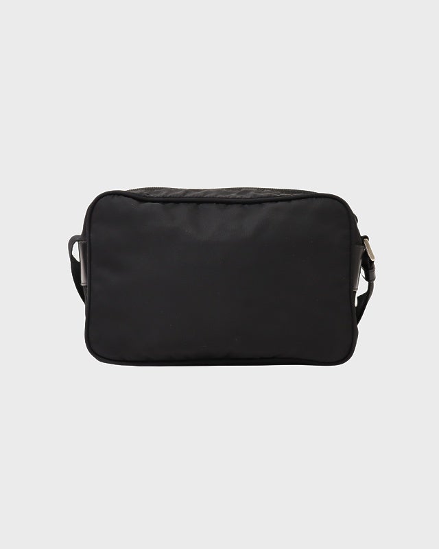 PRADA 三角ロゴ金具ナイロンショルダーバック | Hedy