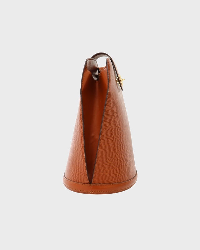 LOUIS VUITTON エピ クリュニー VINTAGE LOUIS VUITTON エピ “クリュニー” ショルダーバッグ - mozme