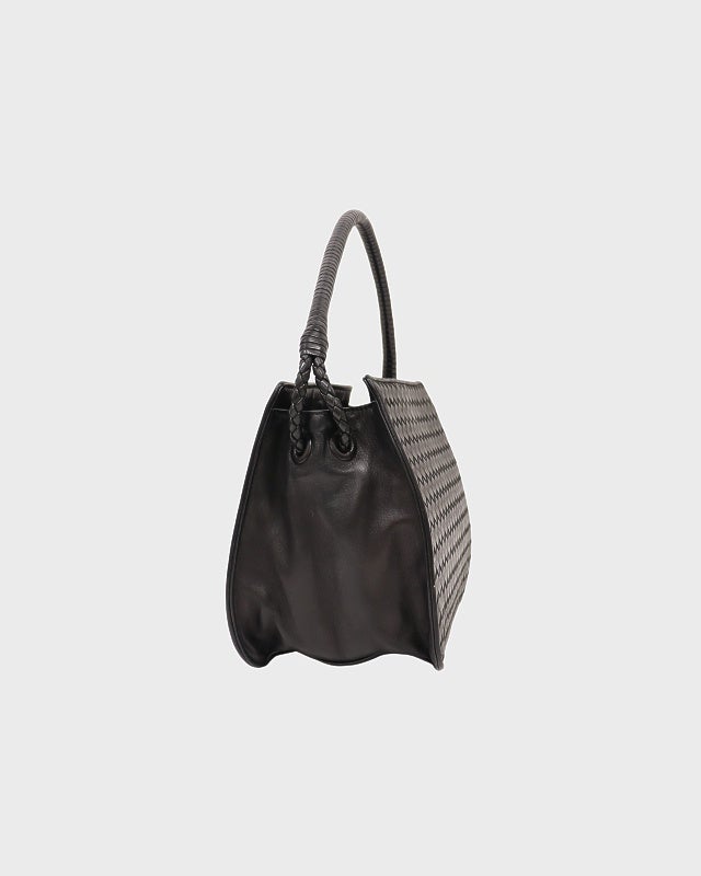 BOTTEGAVENETA イントレチャート　ハンドバッグ　 黒　レザー ボッテガヴェネタ BOTTEGAVENETA イントレチャート ハンドバッグ