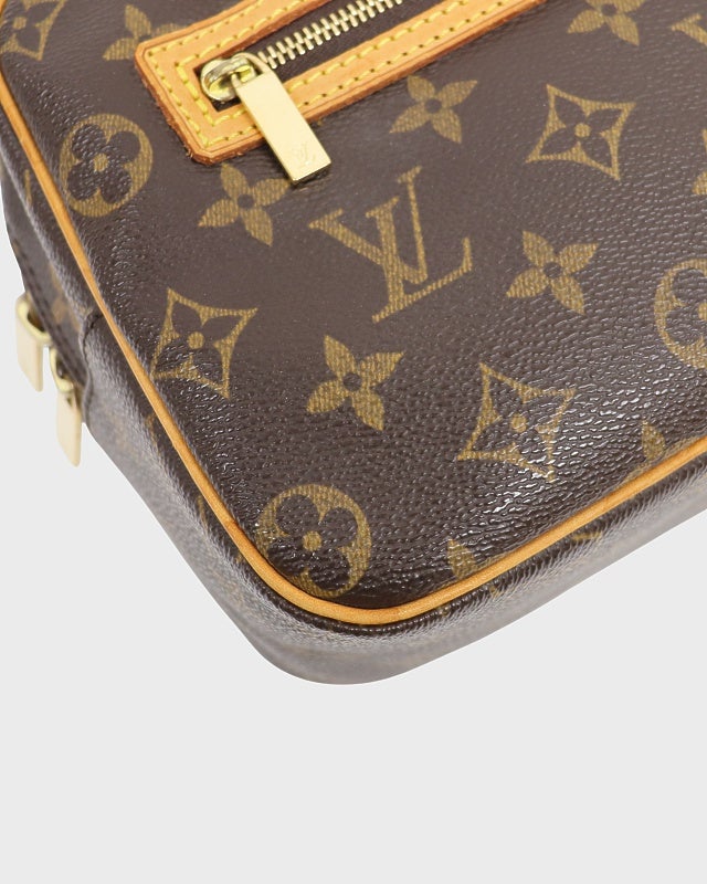 LOUIS VUITTON モノグラム シテMM | Hedy