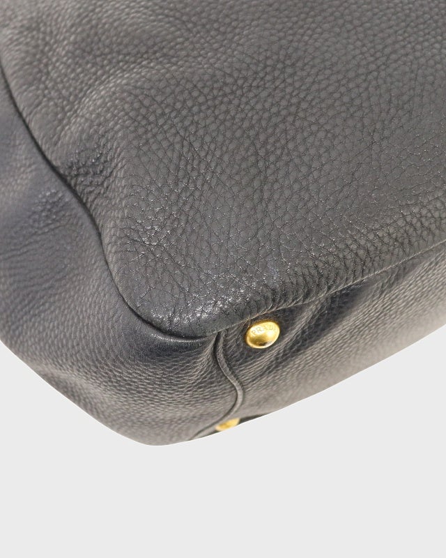 PRADA 三角ロゴ金具レザーワンショルダーバッグ | Hedy