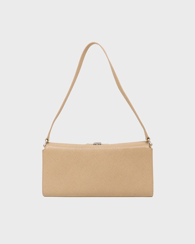 Ferragamo ガンチーニ金具レザーショルダーバッグ | Hedy