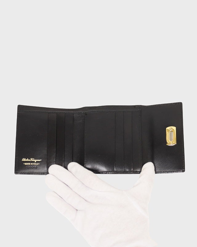Ferragamo ガンチーニレザーウォレット | Hedy
