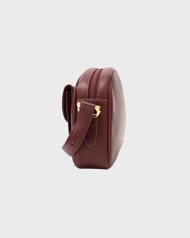 【Cartier】ショルダーバッグ　マストライン　レザー　ボルドー Cartier カルティエ マストライン ショルダーバッグ ボルドー ターン