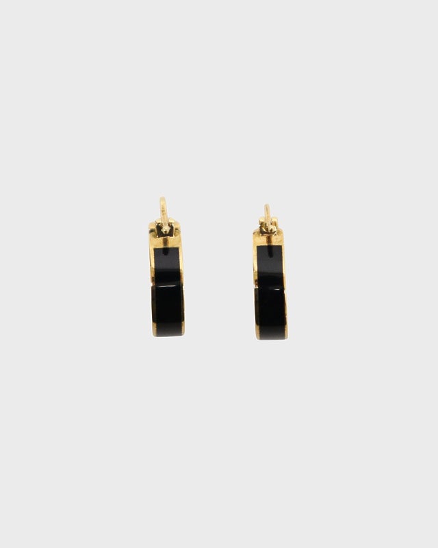 miu miuロゴ エナメル ピアス miu miu ロゴエナメルピアス | Hedy