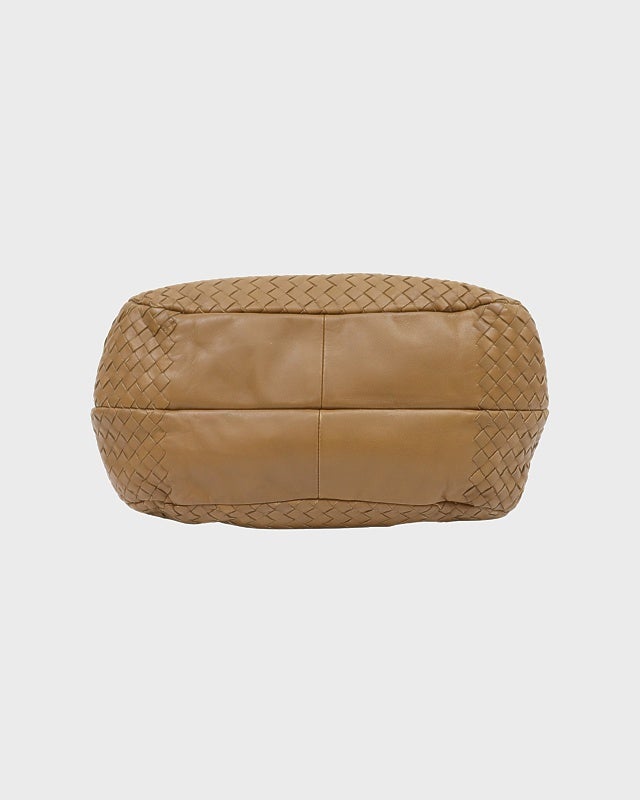 BOTTEGA VENETA イントレチャートカンパーナレザーハンドバッグ | Hedy