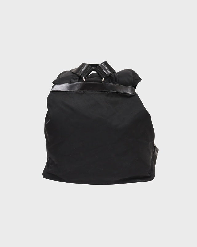 PRADA 三角ロゴ金具ナイロンリュックサック | Hedy
