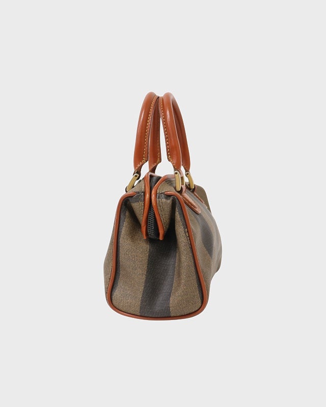 FENDI フェンディ ペカン柄 ストライプ ドーム型 2WAY ショルダー ハンドバッグ ブラウン FENDI フェンディ ペカン柄 ストライプ ドーム型 2WAY ショルダー