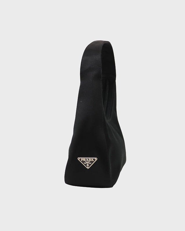 PRADA 三角ロゴ プレート ワンショルダー ショルダーバッグ サテン 中古・古着通販】PRADA (プラダ) 三角ロゴプレートワンショルダー