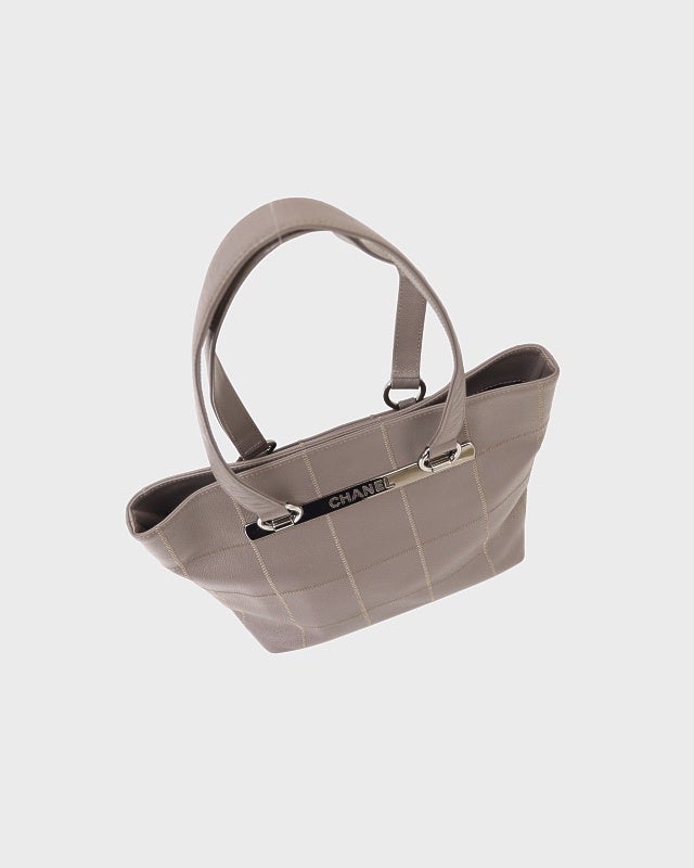 CHANEL キャビアスキンチョコバートートバッグ | Hedy