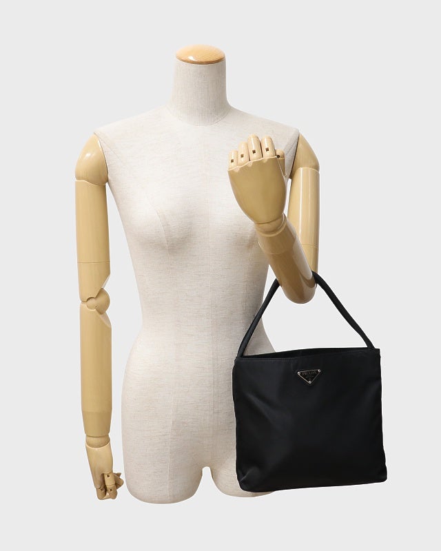 PRADA 三角ロゴ金具ナイロントートバッグ | Hedy