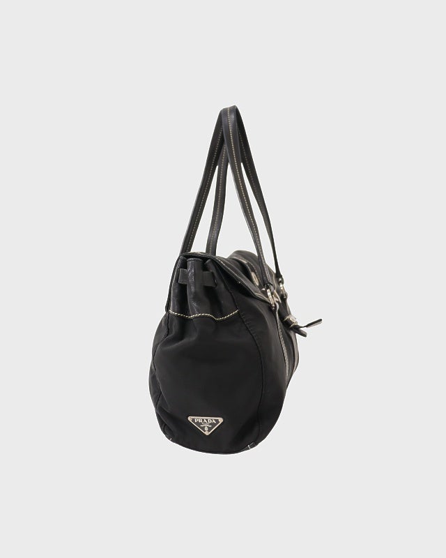 ⭐️最終お値下げしました⭐️PRADA⭐️ 黒 レザー ビジネストートバッグ　三角ロゴ PRADA 三角ロゴ金具ナイロンレザートートバッグ | Hedy