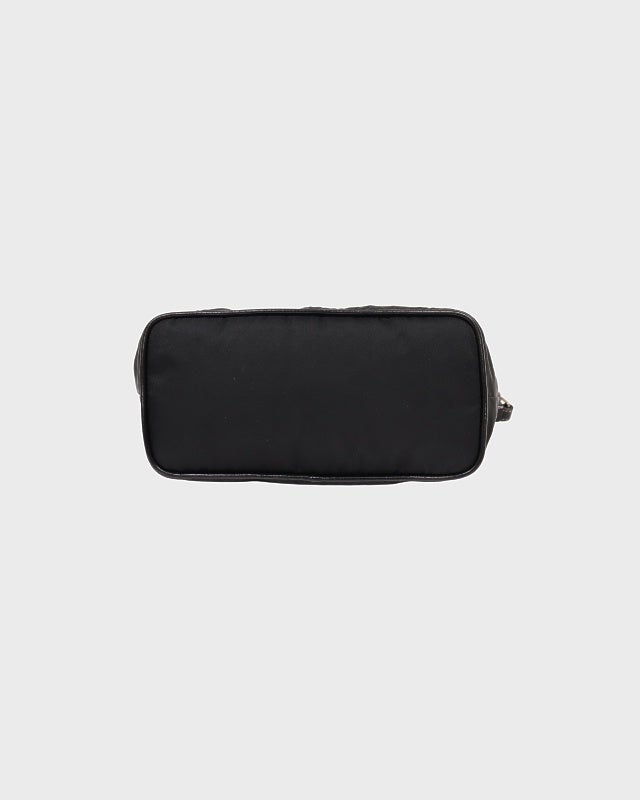 PRAD 三角ロゴ ワンショルダーバック テスートナイロン PRADA 三角ロゴ金具ナイロンレザーワンショルダーバッグ | Hedy