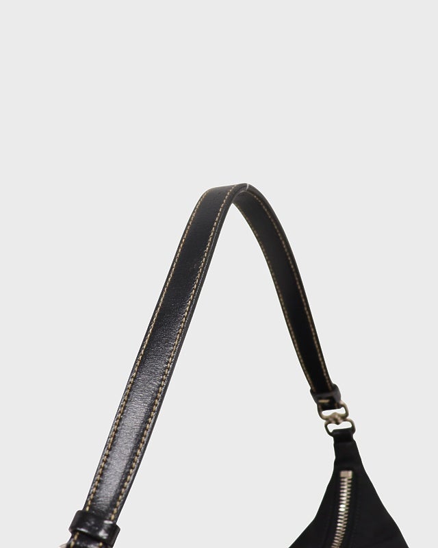 プラダ ショルダーバッグ ワンショルダー ナイロン ロゴ スクエア 茶 ■OH PRADA 三角ロゴ金具ナイロンレザーワンショルダーバッグ | Hedy