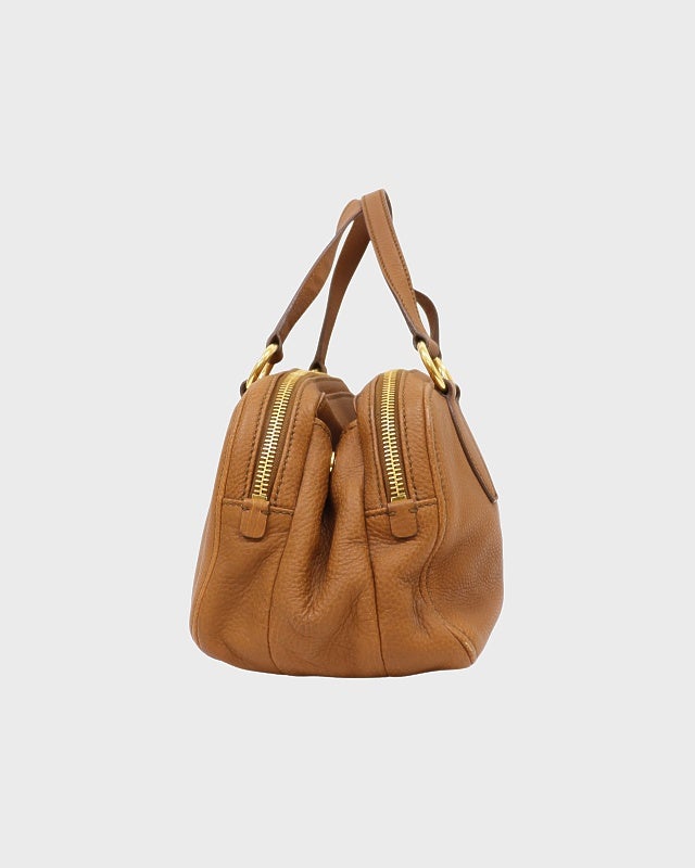 miu miu 大きめ2WAYバッグ miu miu ロゴヴィッテロカリブレザー2Wayバッグ | Hedy