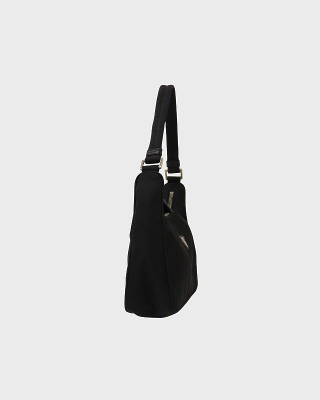 PRADA 三角ロゴ金具ナイロンハンドバッグ | Hedy