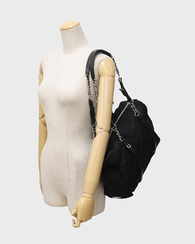 PRADA 三角ロゴ金具キルティングナイロントートバッグ | Hedy