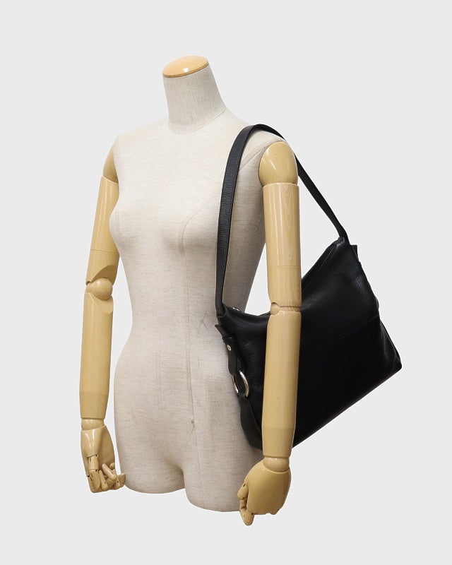 LOEWE ロゴ刻印レザーワンショルダーバッグ | Hedy