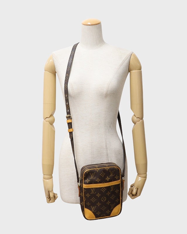 LOUIS VUITTON モノグラム ダヌーブ | Hedy