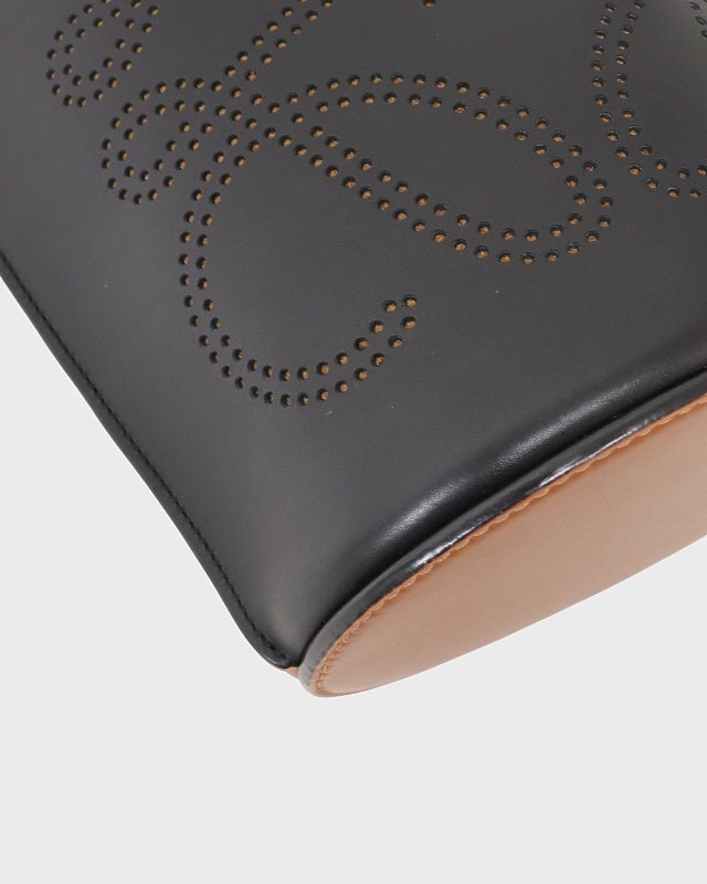 LOEWE アナグラム ゲートバケット レザーショルダーバッグ | Hedy