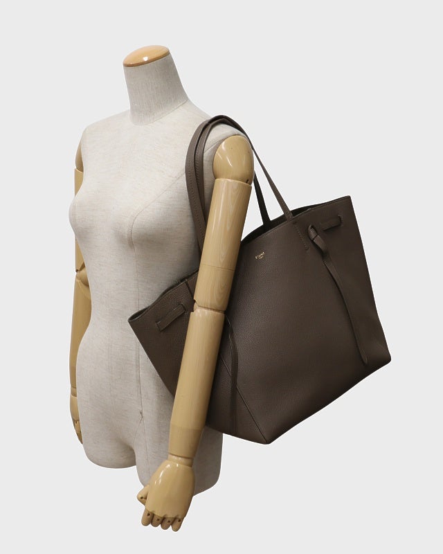 CELINE カバファントム | Hedy
