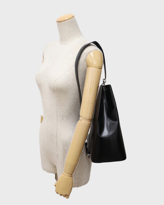 Cartier パンテールレザーショルダーバッグ | Hedy