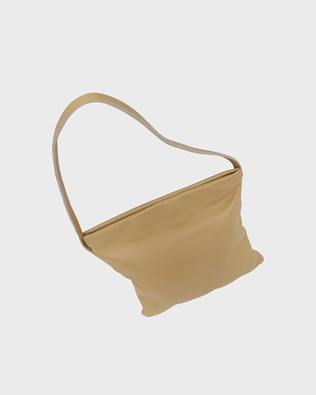 LOEWE ロゴナッパレザーショルダーバッグ | Hedy
