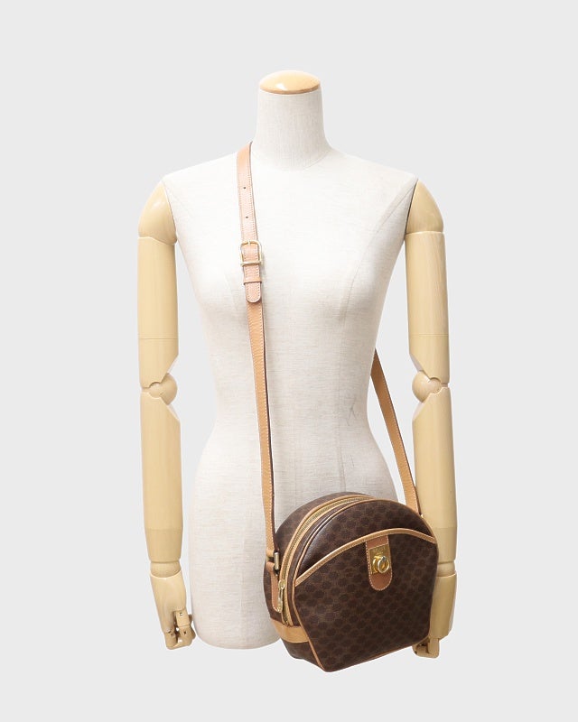 CELINE マカダム柄ガンチーニ金具ショルダーバッグ | Hedy