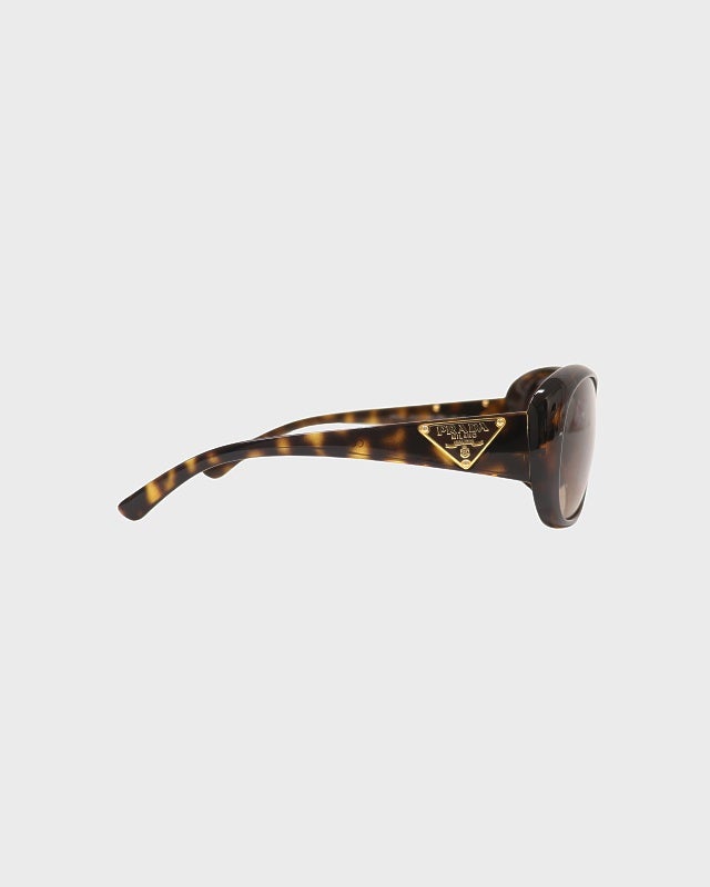 PRADA 三角ロゴ金具べっ甲サングラス | Hedy
