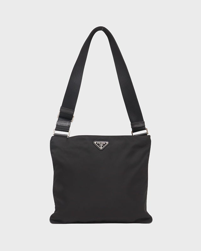 PRADA 三角ロゴ金具ナイロンショルダーバッグ | Hedy