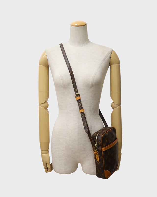 LOUIS VUITTON モノグラム ダヌーブ | Hedy