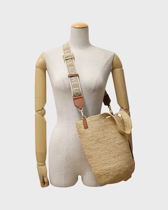 LOEWE スリットバッグ | Hedy