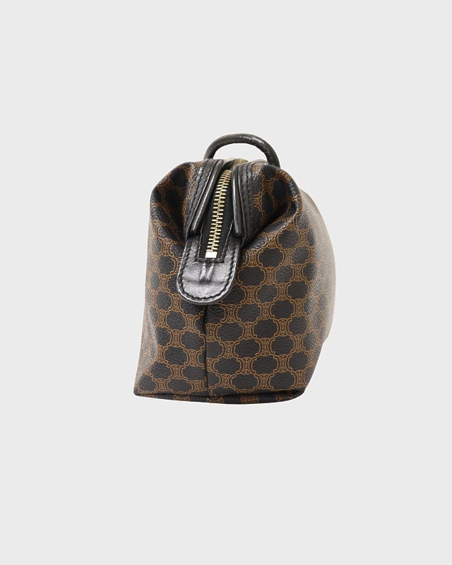 CELINE マカダム柄ブラゾン刻印ショルダーバッグ | Hedy