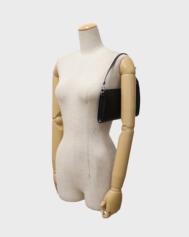 LOUIS VUITTON エピライン ポシェット・アクセソワール | Hedy