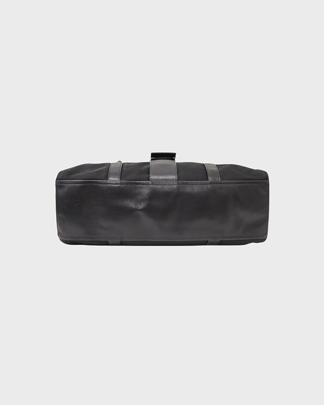 PRADA 三角ロゴ金具ナイロンレザーハンドバッグ | Hedy