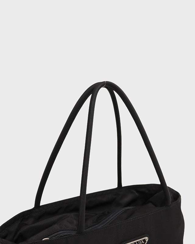 PRADA 三角ロゴ金具ナイロントートバッグ | Hedy