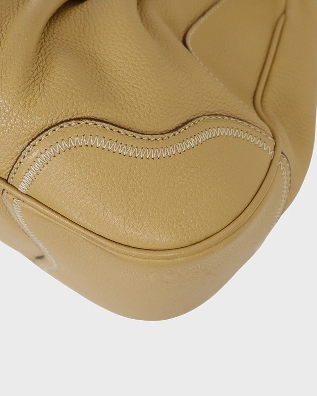 PRADA ロゴ金具レザーハンドバッグ | Hedy