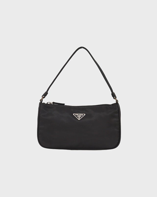 ✨ギャランティ付✨プラダ ショルダーバッグ ナイロン 三角ロゴ ベルト ブラック PRADA 三角ロゴ金具ナイロンワンショルダーバッグ | Hedy