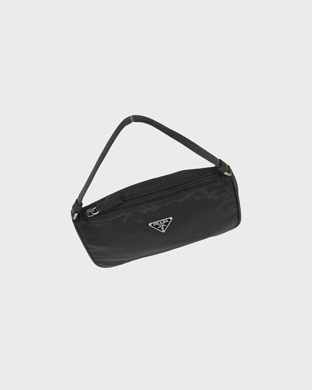 PRADA 三角ロゴ金具ナイロンワンショルダーバッグ | Hedy