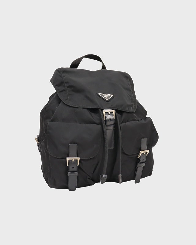 PRADA 三角ロゴ金具ナイロンリュックサック | Hedy