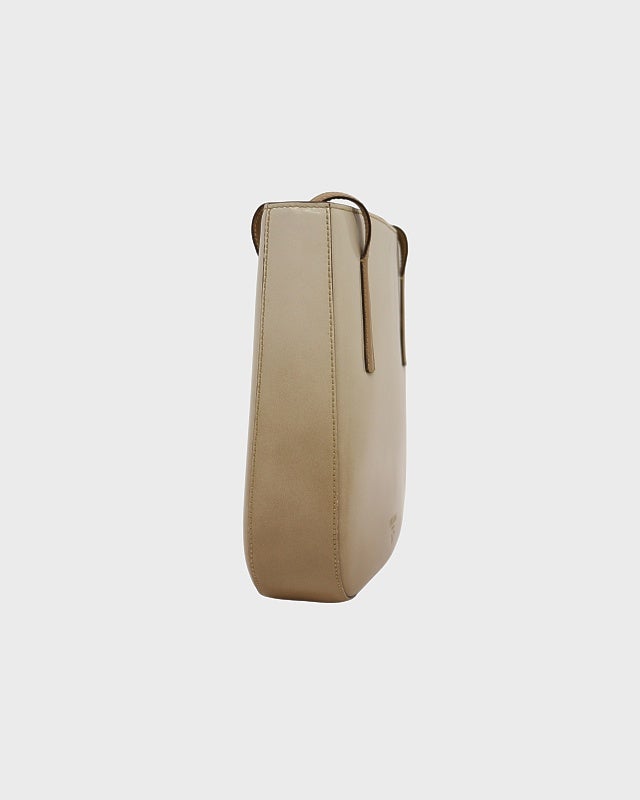 PRADA パテントグラデーションセミショルダーバッグ | Hedy