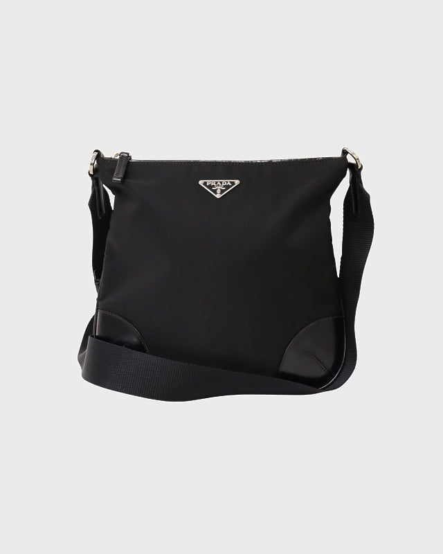 PRADA 三角ロゴ金具ナイロンレザーショルダーバッグ | Hedy